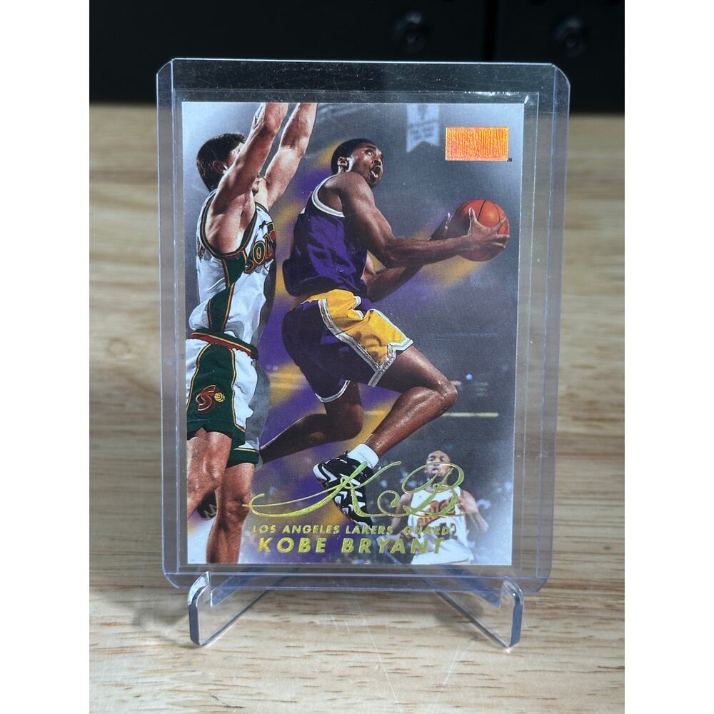 1998-99 Skybox Premium - Kobe Bryant #44